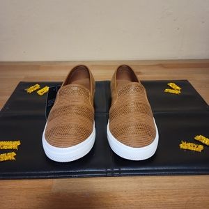 Ralph Lauren "NEW" women size 8 Jinny slip on